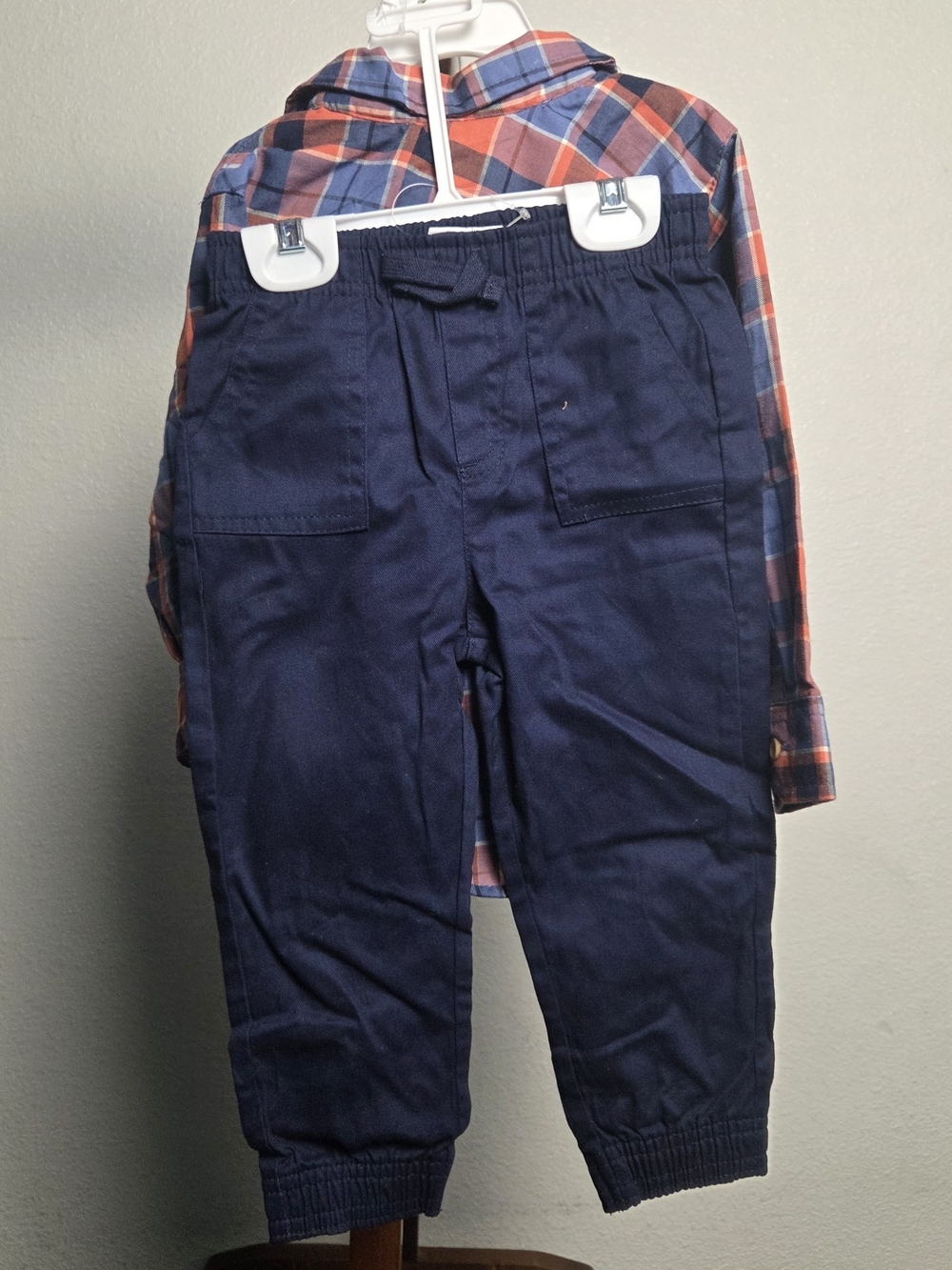 Toddler Plaid Button-Up Shirt & Navy Jogger Set - Picture 2 of 2
